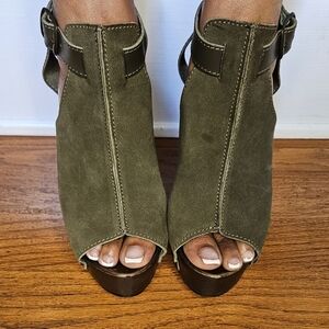 Baker's Suede Olive Green Open Toe Platform Heels